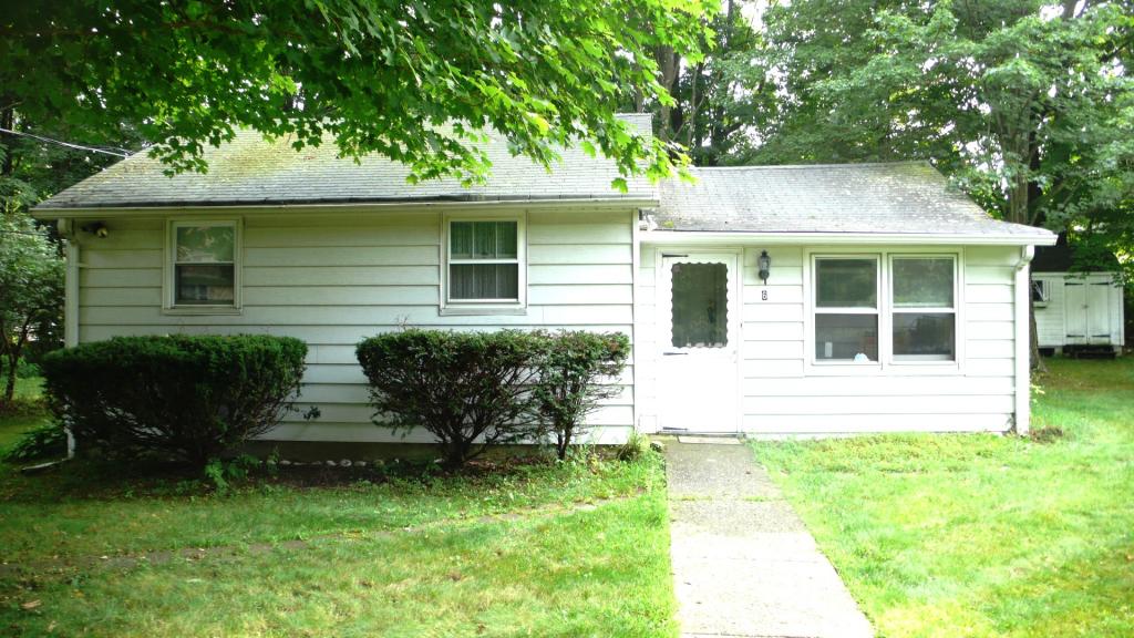 6 FORD DRIVE