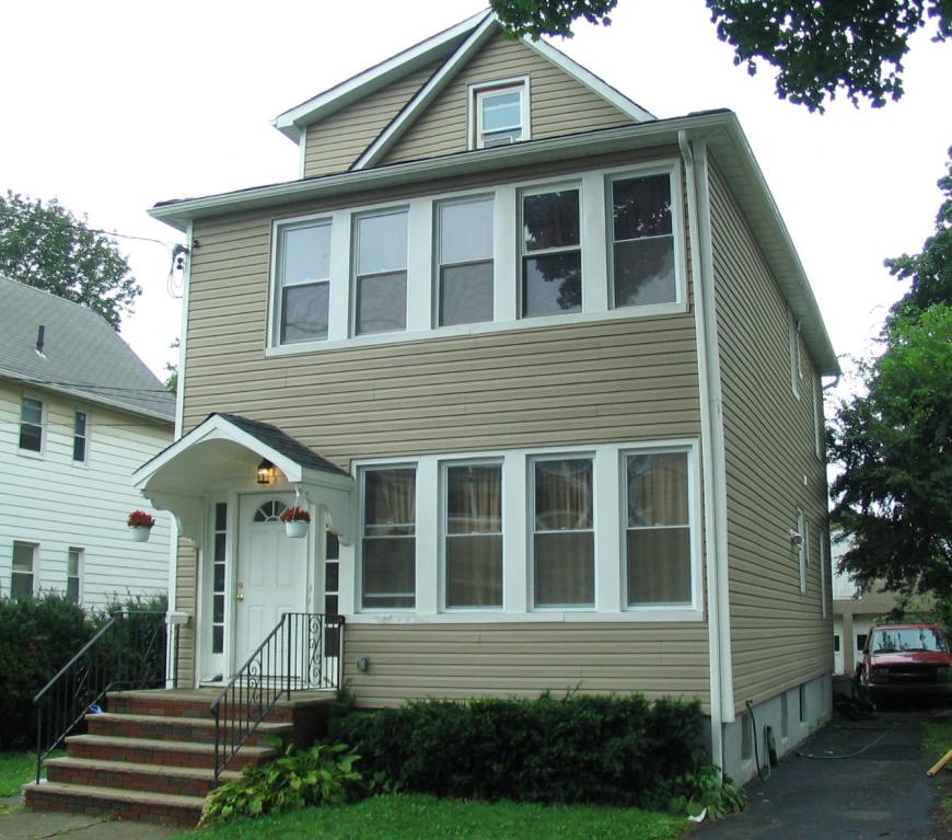 MLS #/Web ID: 2713389