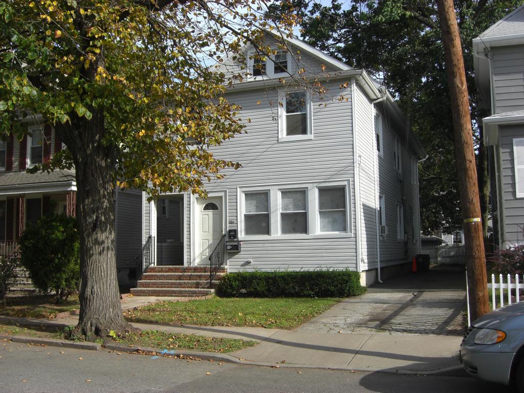 MLS #/Web ID: 2716189