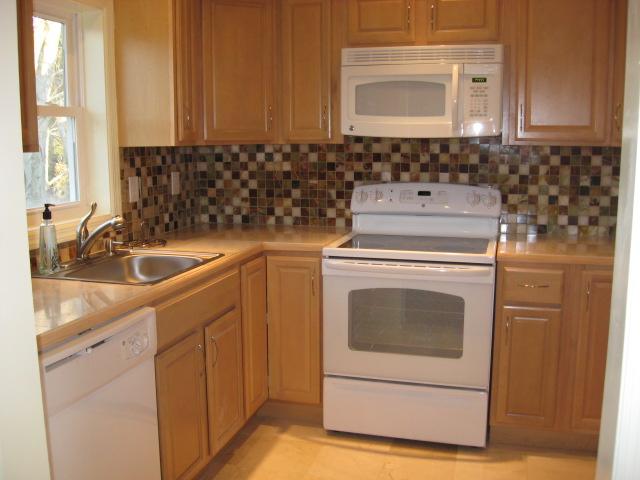 MLS #/Web ID: 2722889