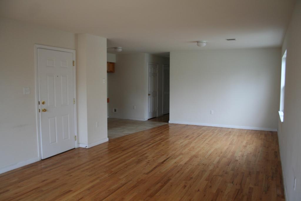 MLS #/Web ID: 2723689