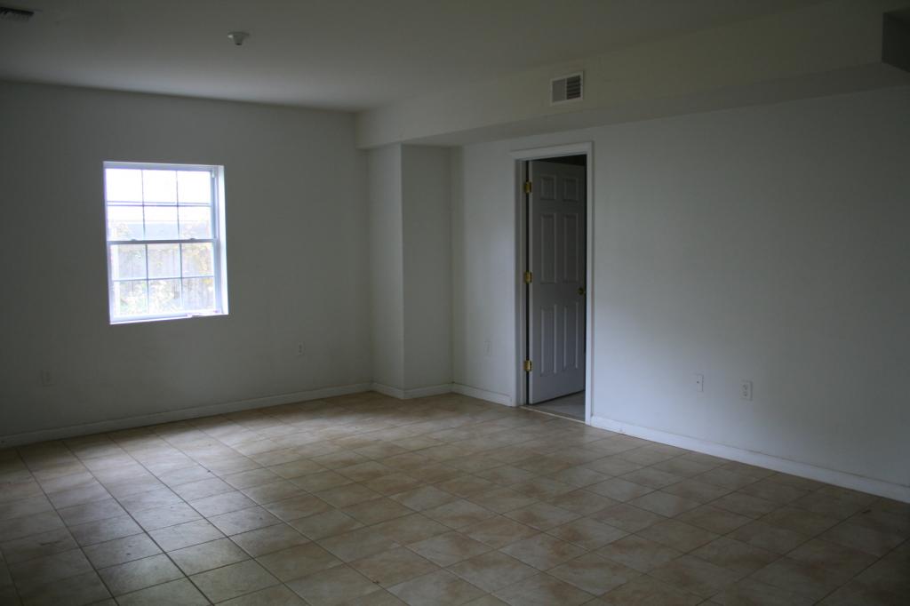 MLS #/Web ID: 2723689
