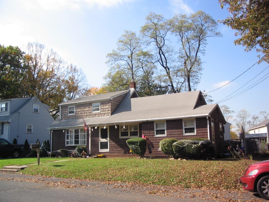 207 WOODRUFF AVE