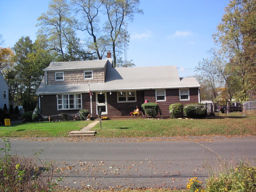 207 WOODRUFF AVE