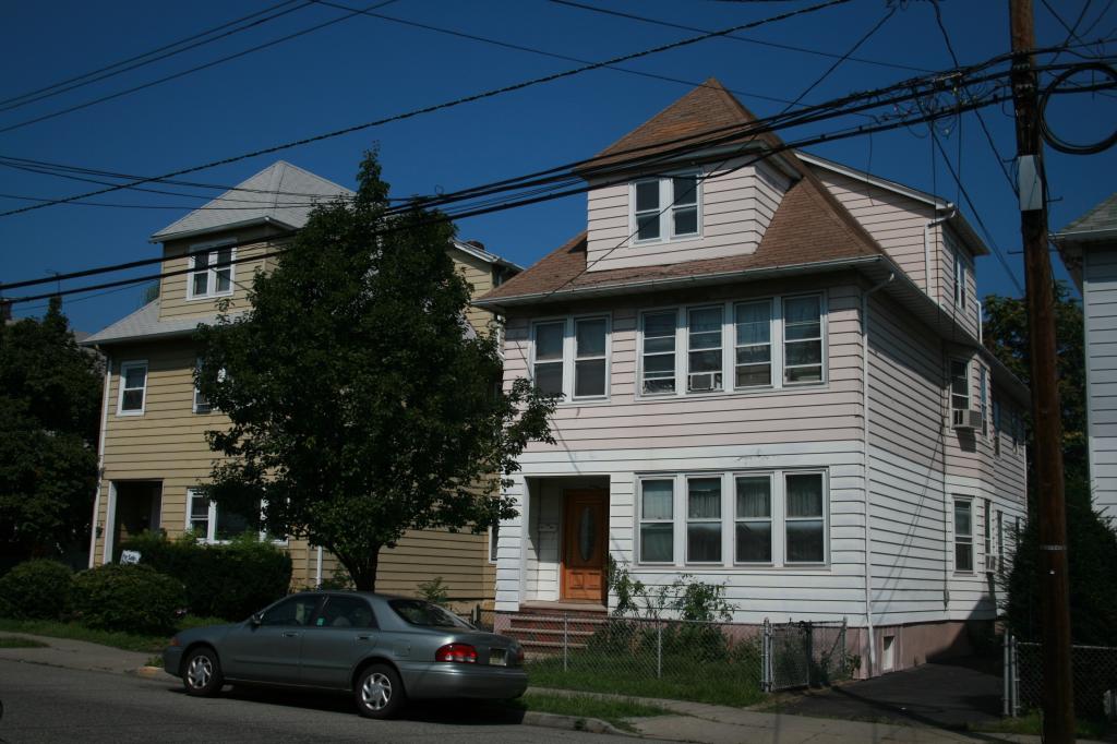 MLS #/Web ID: 2727589