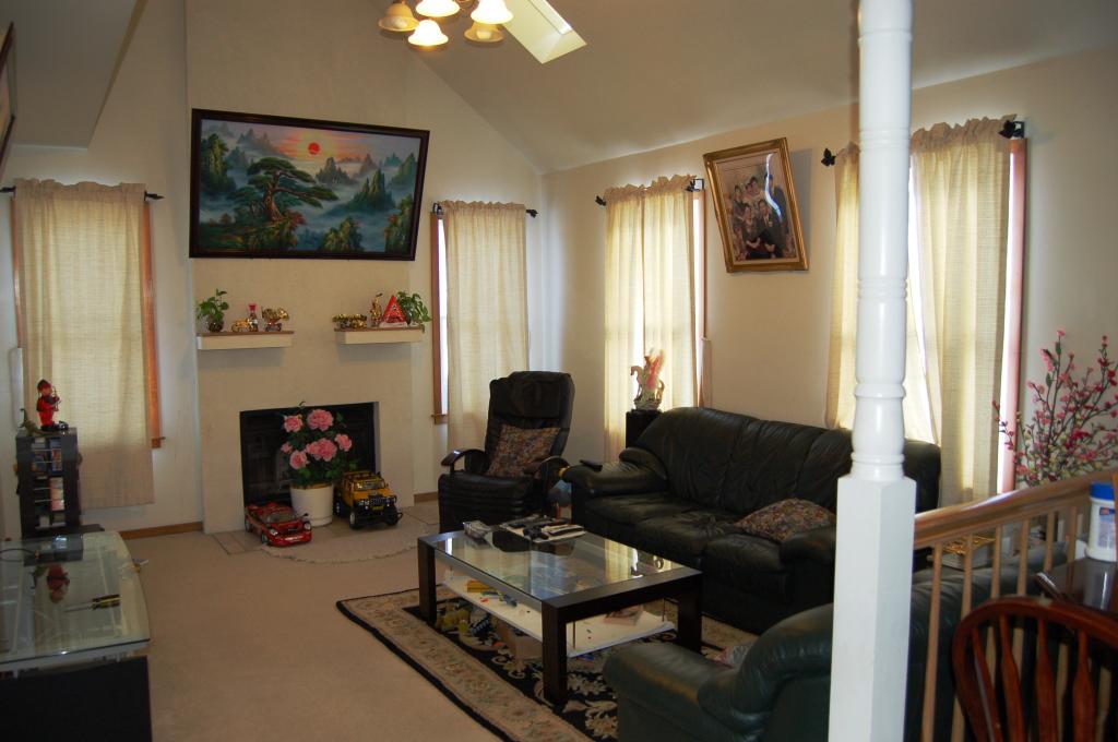 MLS #/Web ID: 2642390