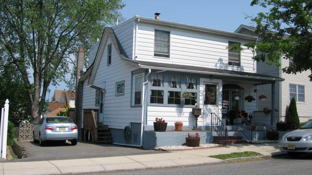 MLS #/Web ID: 2685290