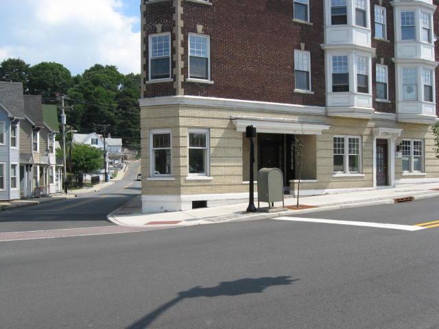 169 S MAIN ST