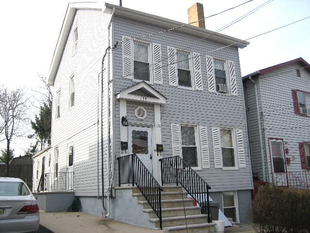 138 DELAVAN ST Unit 2