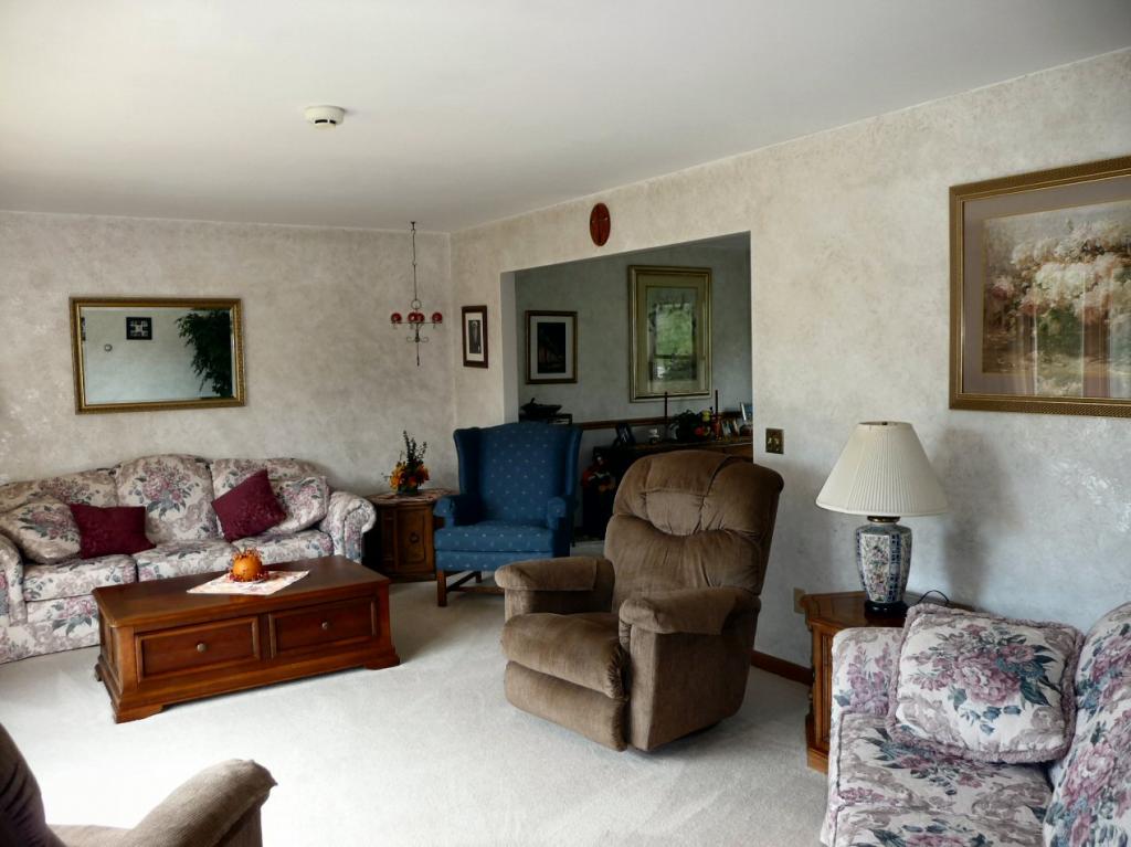 MLS #/Web ID: 2722990