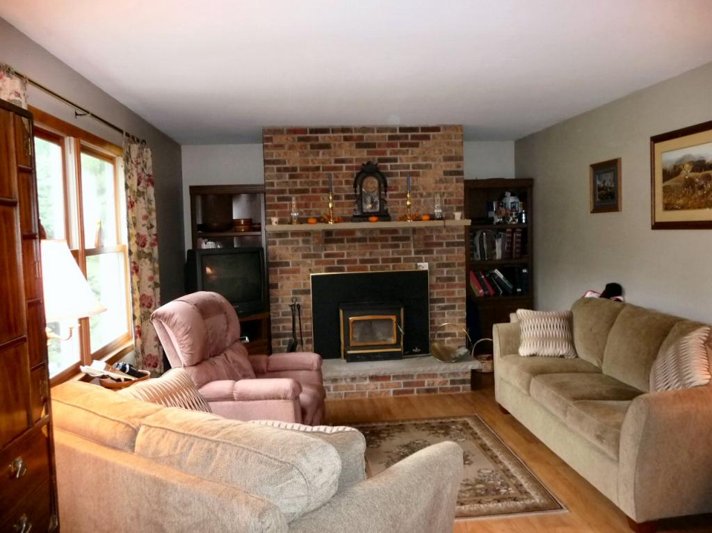 MLS #/Web ID: 2722990