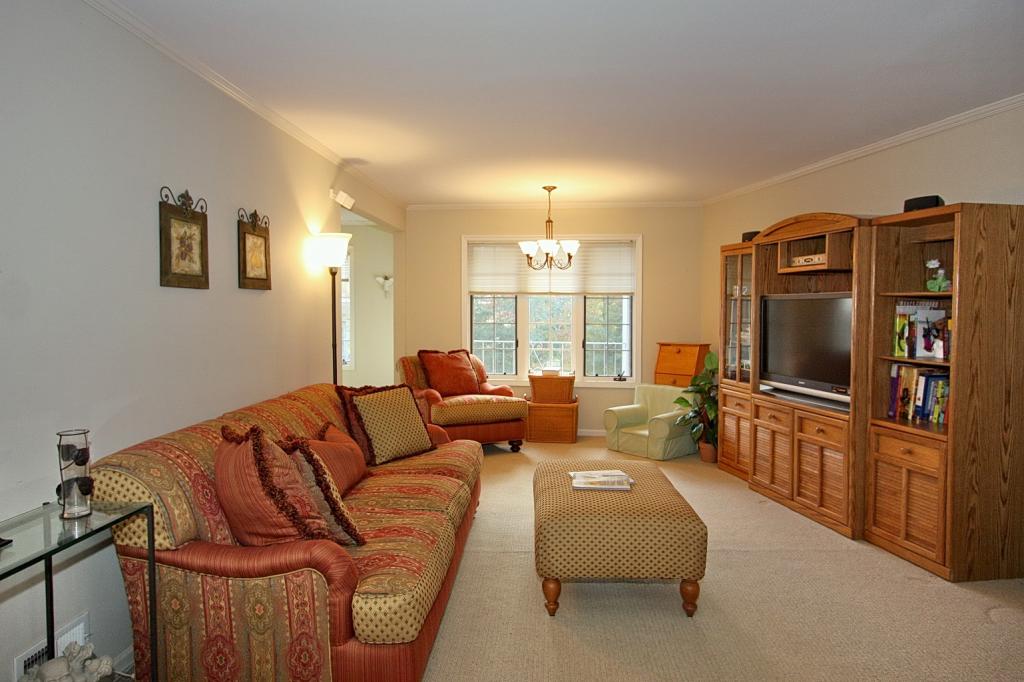 MLS #/Web ID: 2723790