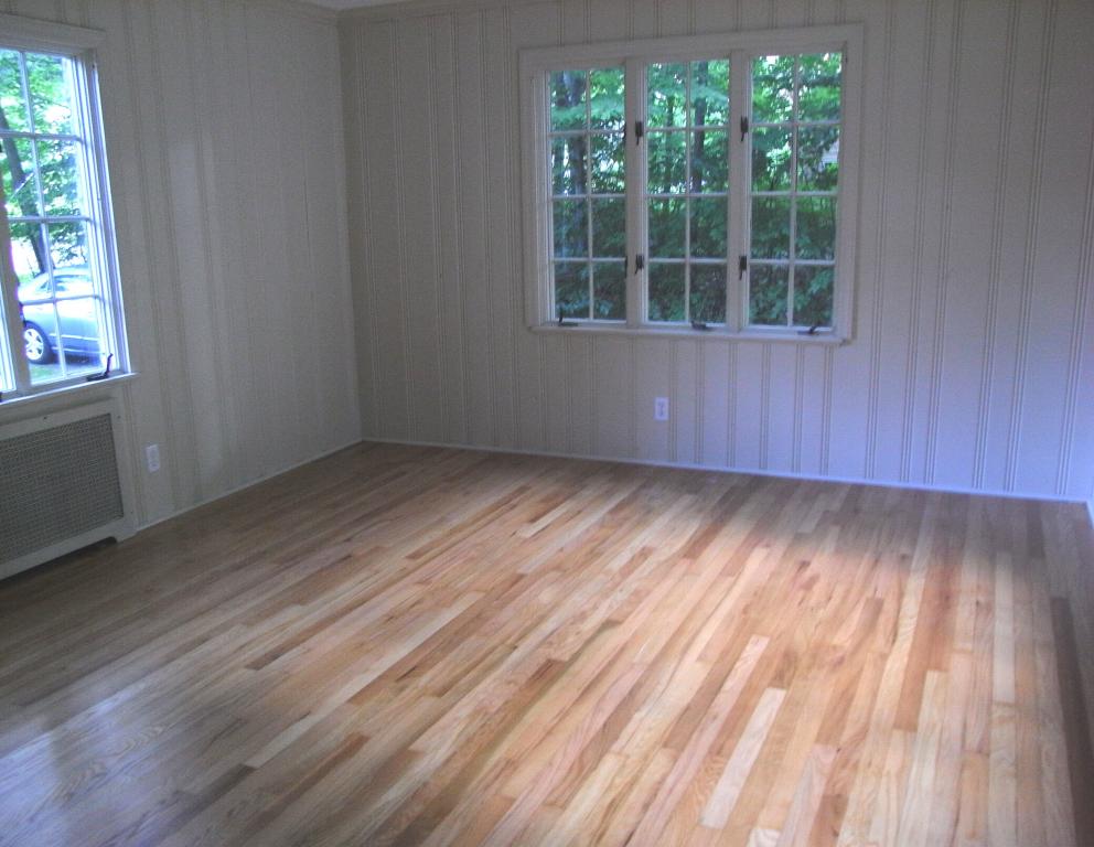 77 OAKHILL RD