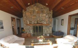 MLS #/Web ID: 2724590