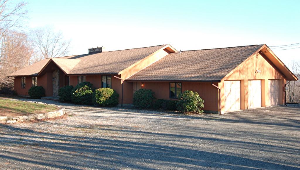MLS #/Web ID: 2724590