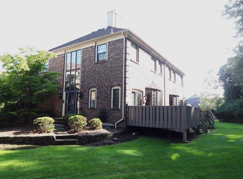 MLS #/Web ID: 2724990