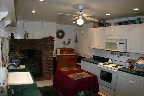 MLS #/Web ID: 2725290