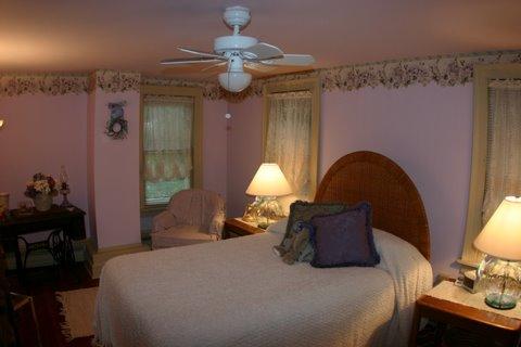 MLS #/Web ID: 2725290