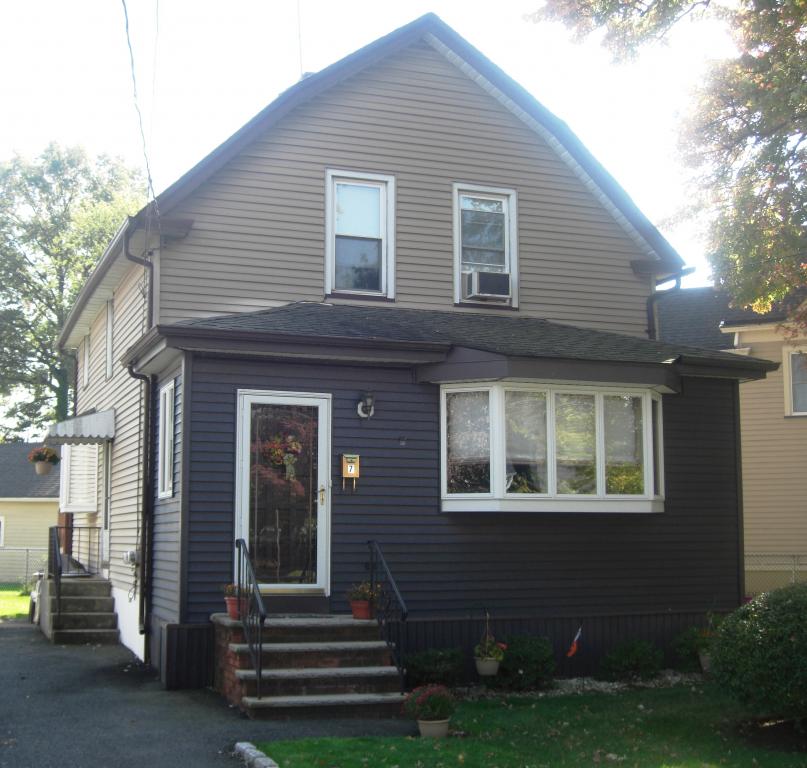 Multi Family for Sale, ListingId:14376811, location: 5-7 RETFORD AVE Cranford 07016