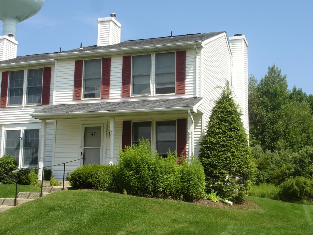 MLS #/Web ID: 2654691