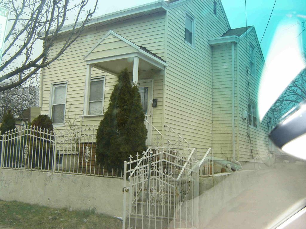 MLS #/Web ID: 2662391