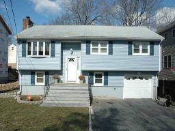 148 LAKE SHORE