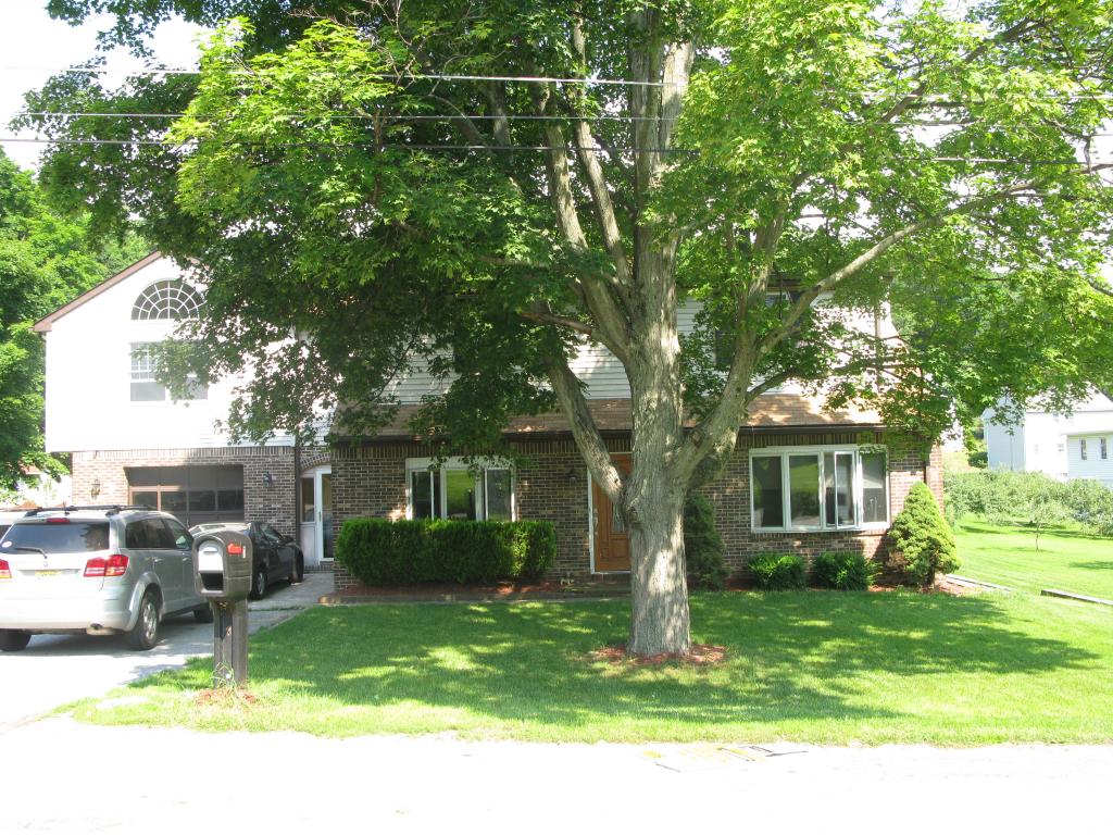 1 WILLIAMS ST