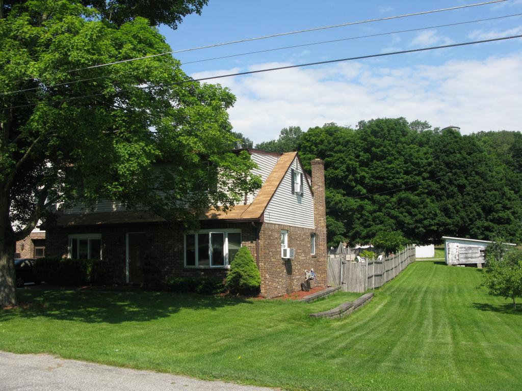 1 WILLIAMS ST
