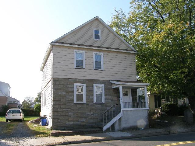 MLS #/Web ID: 2722691