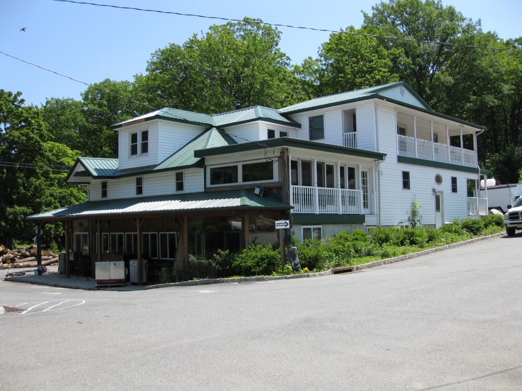 1072 Green Pond Road