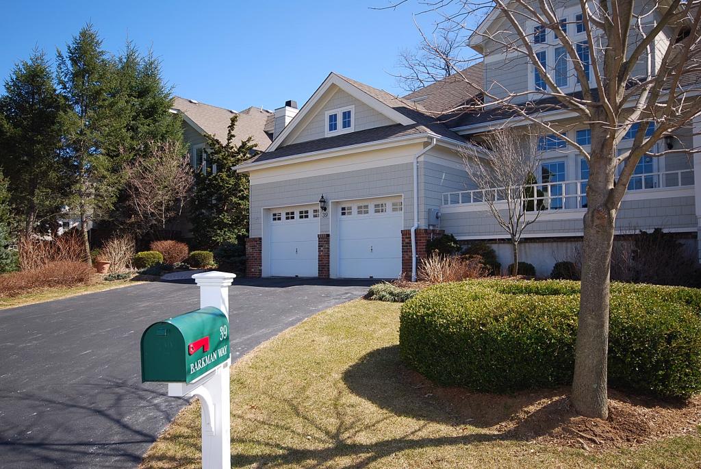 39 BARKMAN WAY