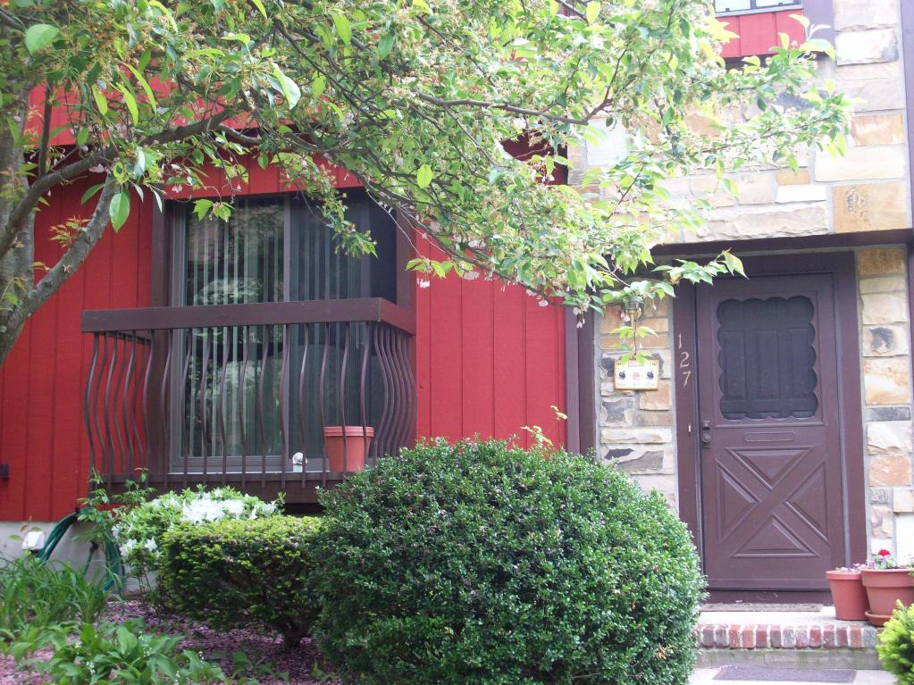 MLS #/Web ID: 2682292