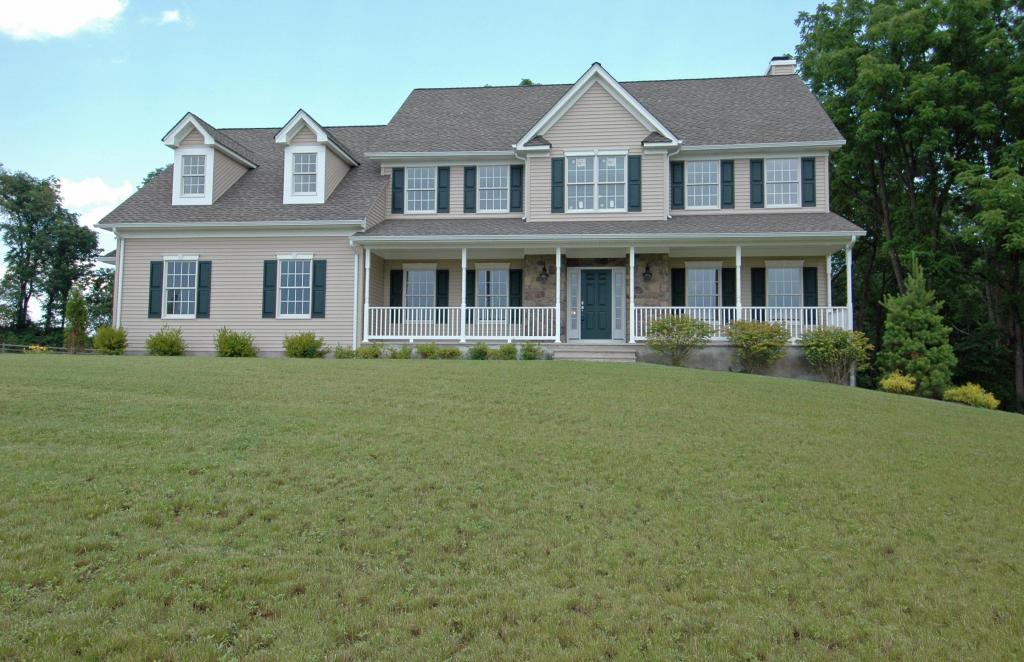 1 Winding Creek Lane