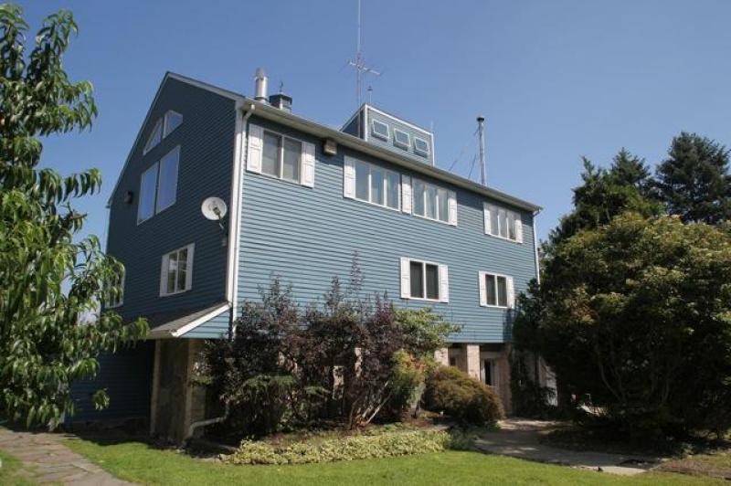 MLS #/Web ID: 2686892