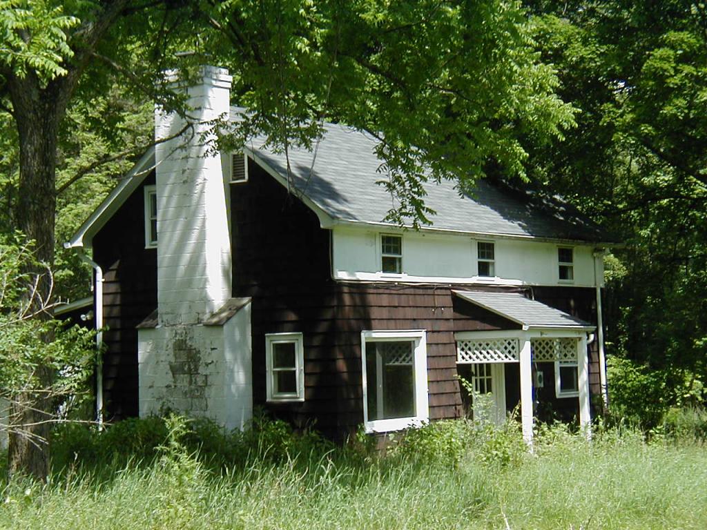 MLS #/Web ID: 2693992
