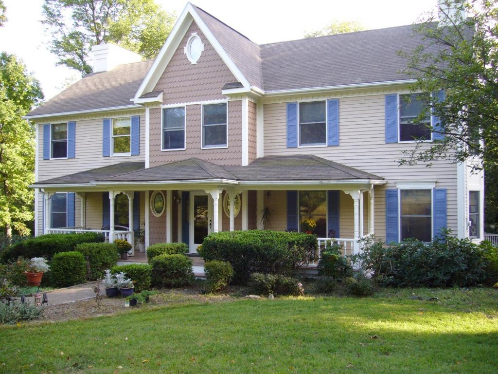 14 KENSINGTON CT