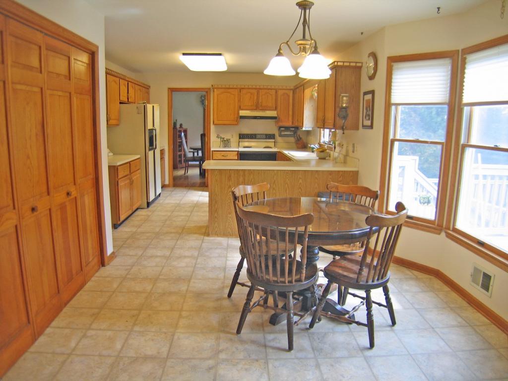14 KENSINGTON CT