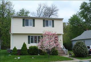 MLS #/Web ID: 2725492
