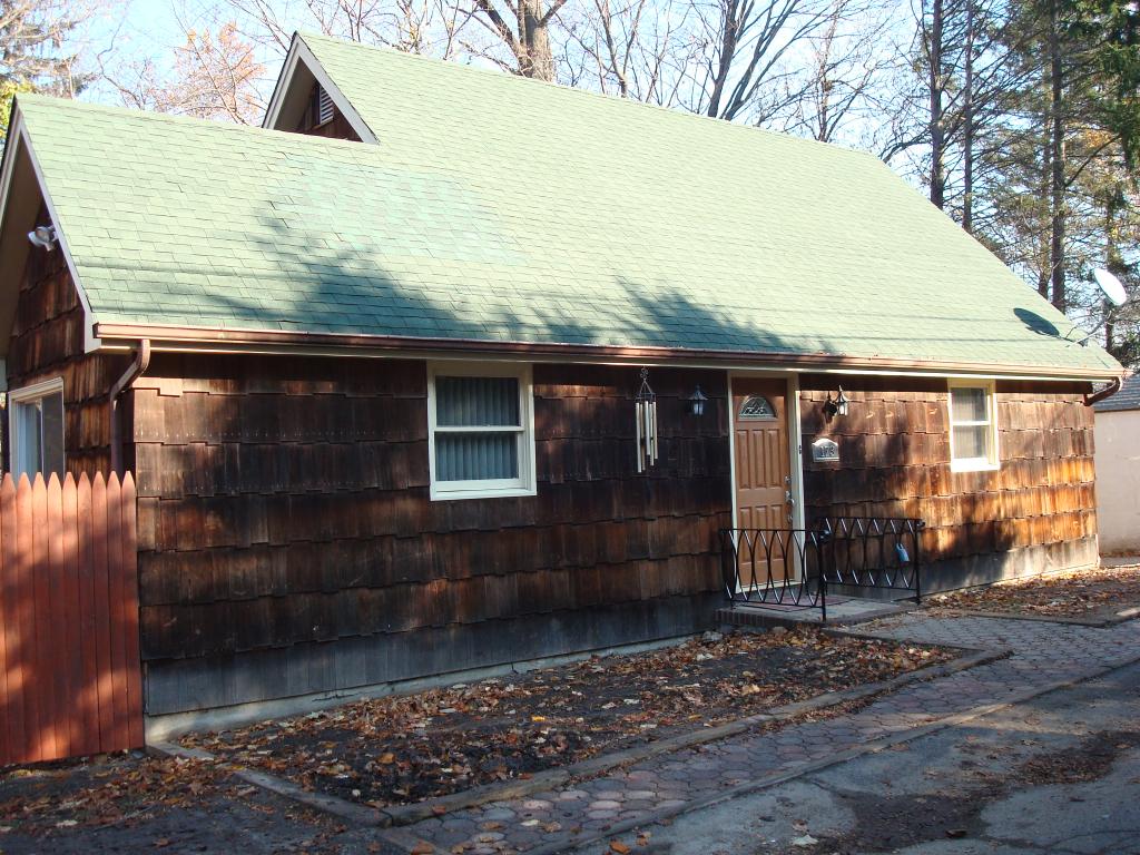 MLS #/Web ID: 2726692