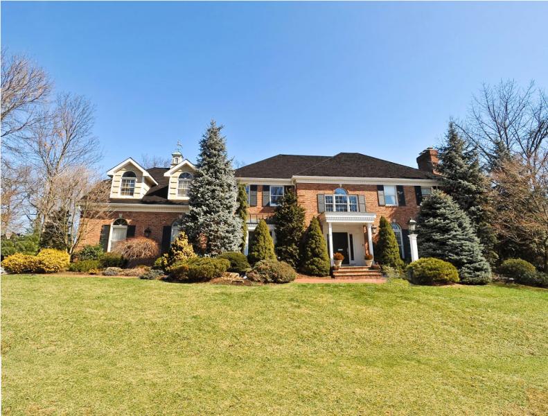 14 BIRCH LN