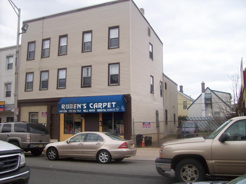 MLS #/Web ID: 2670993