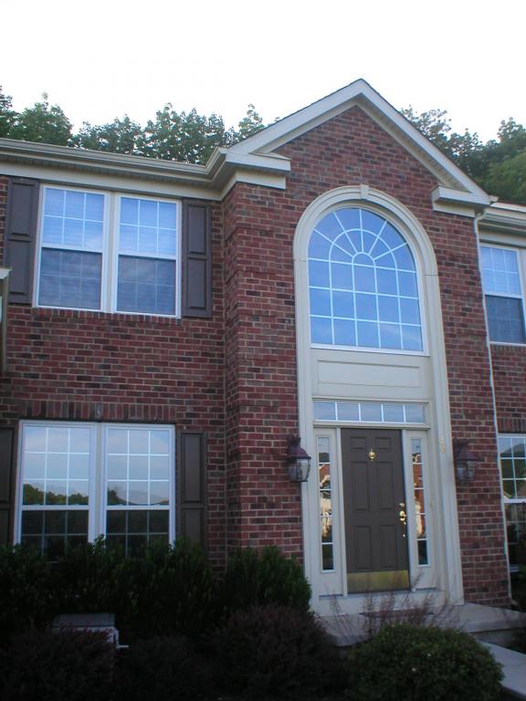 MLS #/Web ID: 2672793