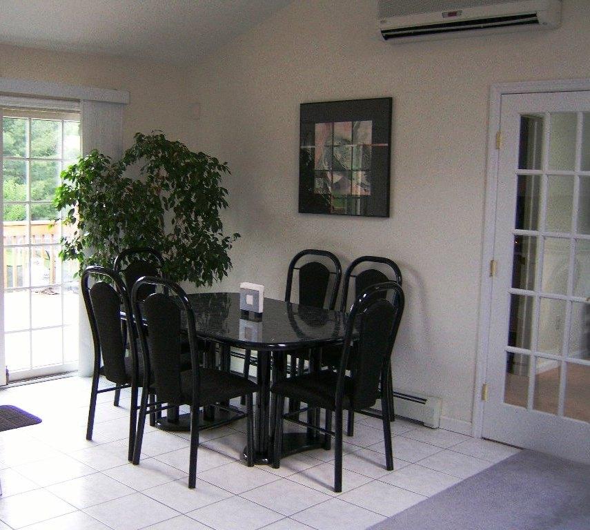 26 GLENBROOK RD