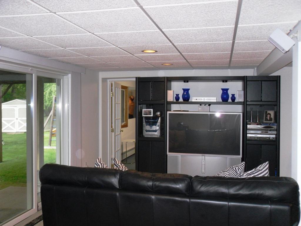 26 GLENBROOK RD