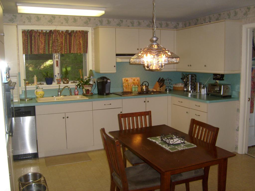 MLS #/Web ID: 2701693