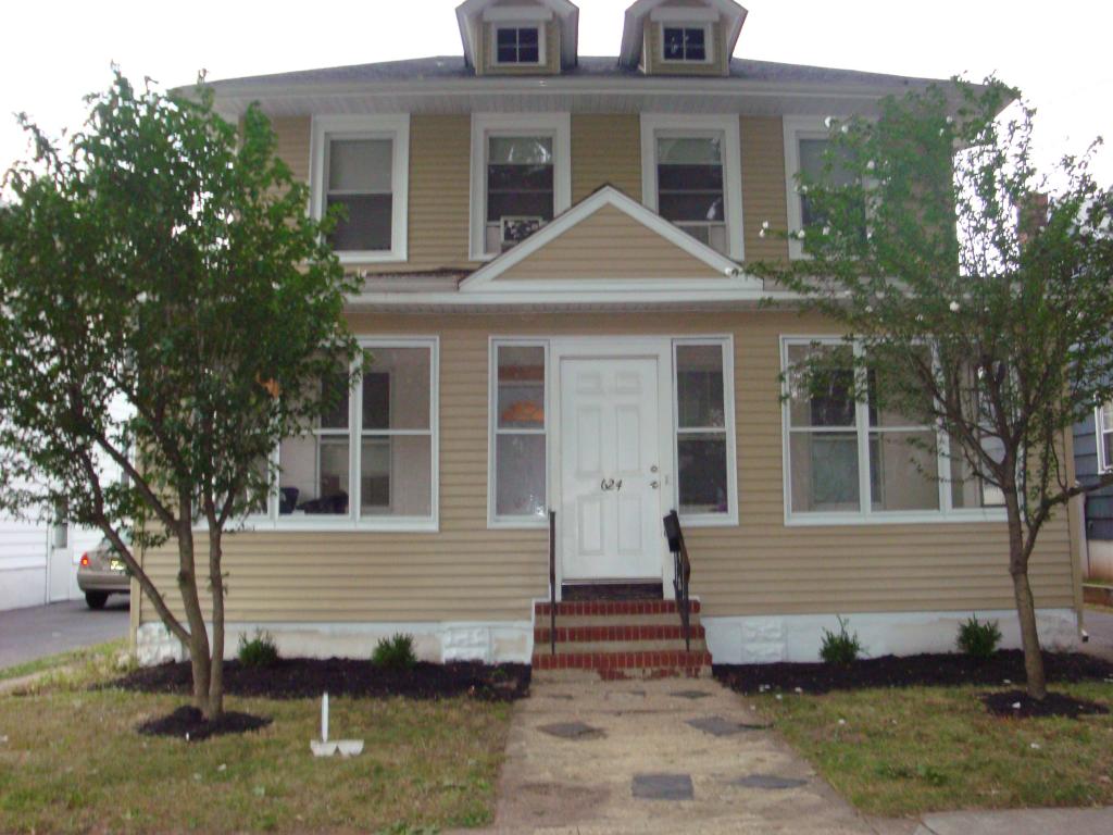 MLS #/Web ID: 2710793