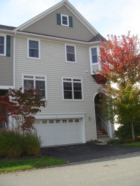34 LAKESHORE DR