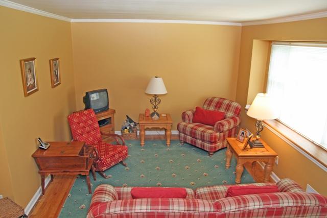 MLS #/Web ID: 2724493