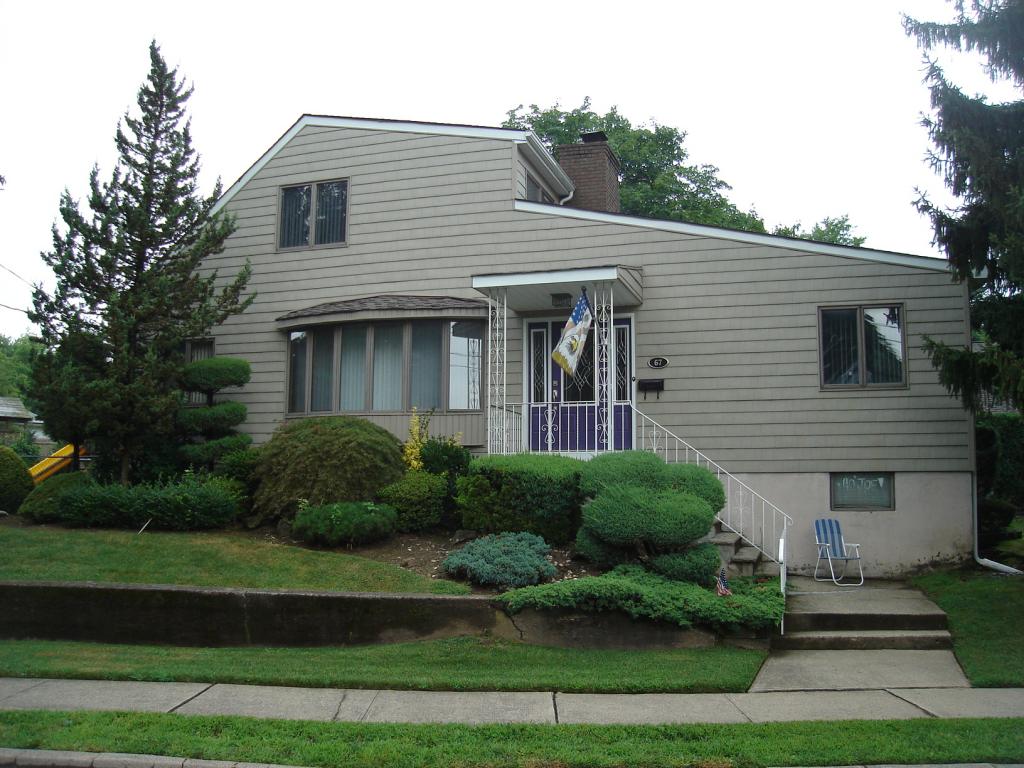 MLS #/Web ID: 2685094