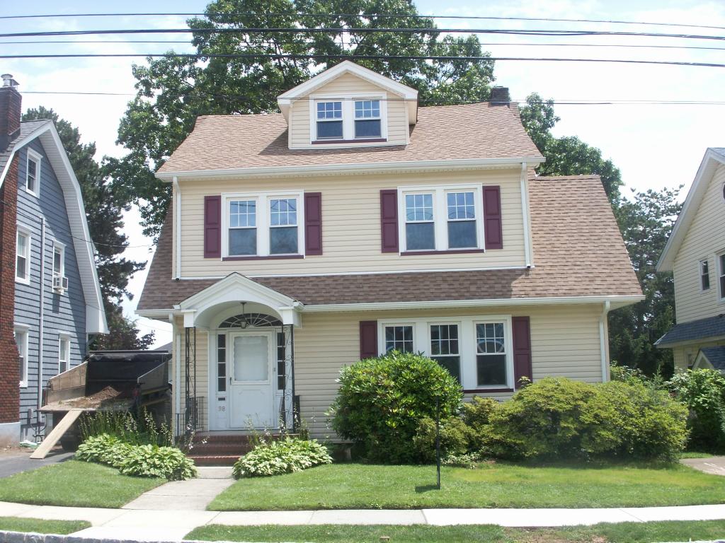 MLS #/Web ID: 2696494